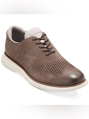 Cole Haan Men’s Taupe Perforated Leather Oxford Sneaker size 9.5